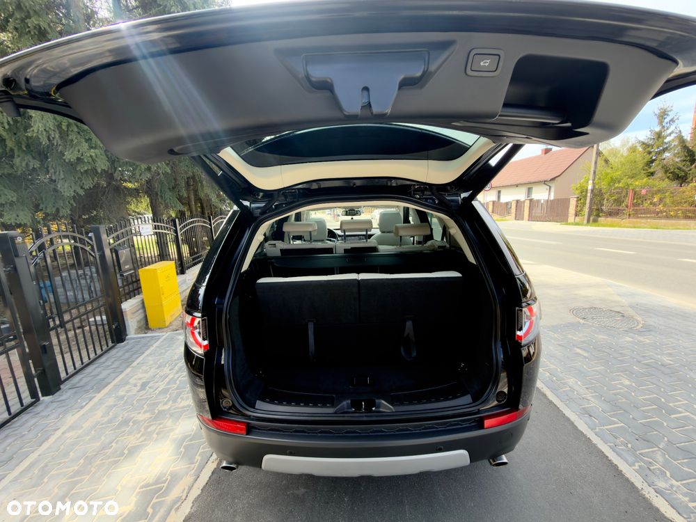 Land Rover Discovery Sport TD4 HSE - 38