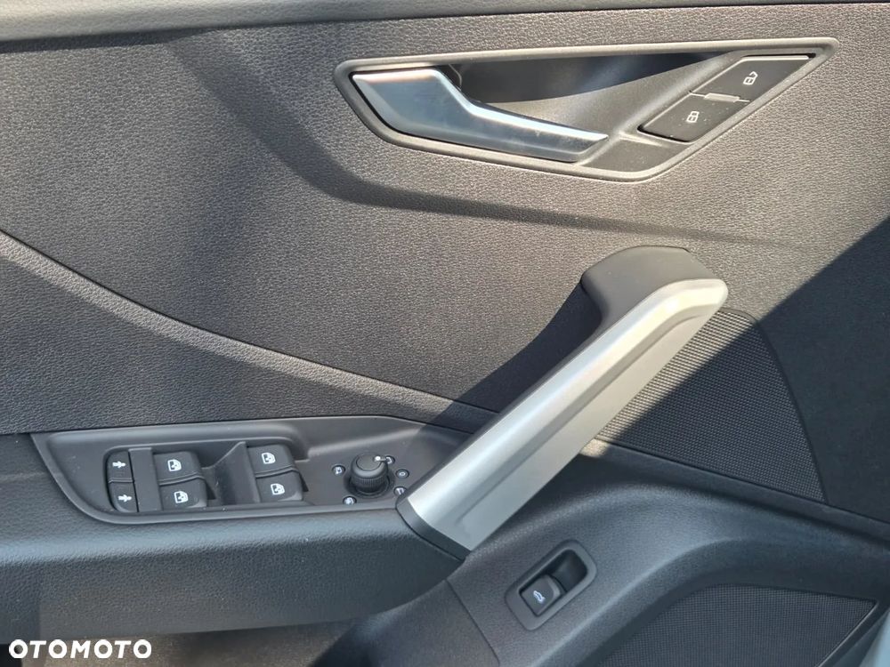 Audi Q2 30 TFSI - 9