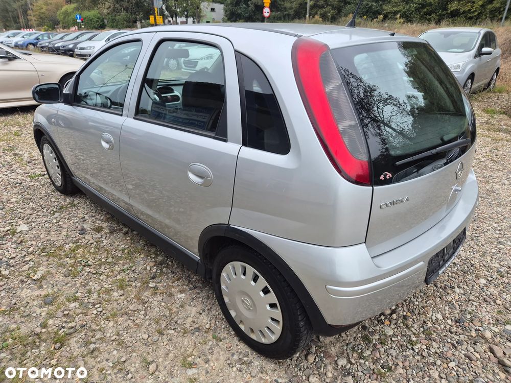 Opel Corsa - 4