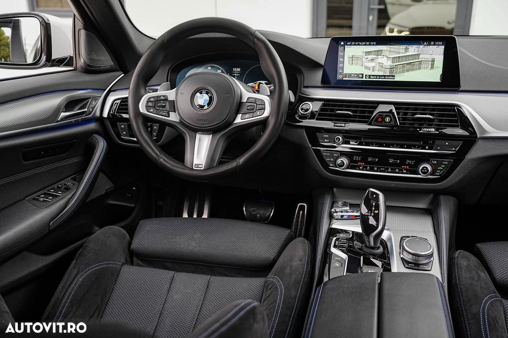BMW Seria 5 530e Aut. M Sport Edition - 7