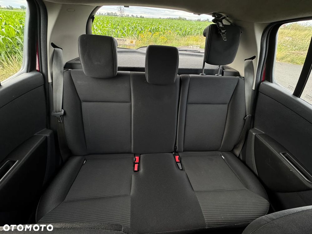 Renault Clio 1.2 16V Authentique - 12