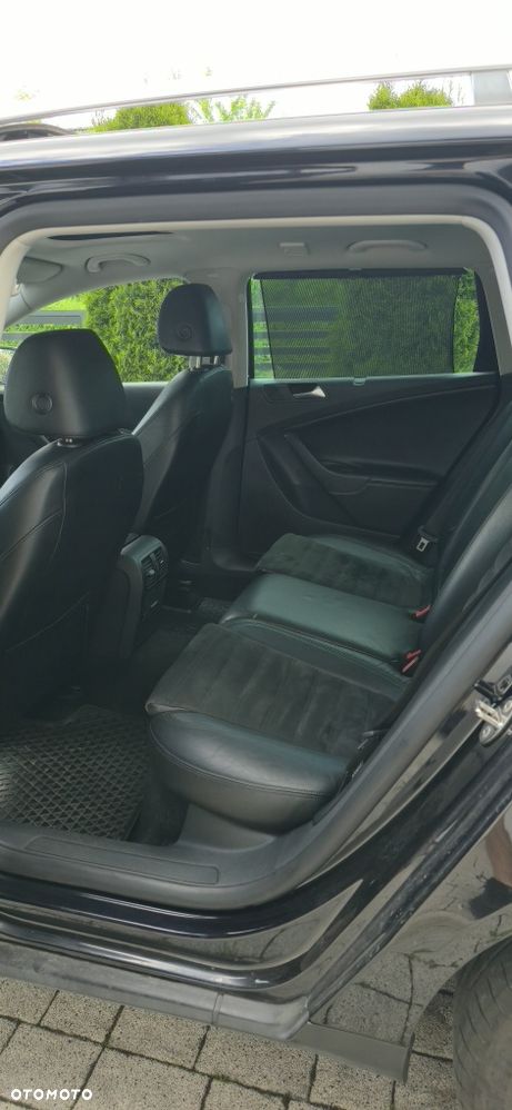 Volkswagen Passat Variant - 8