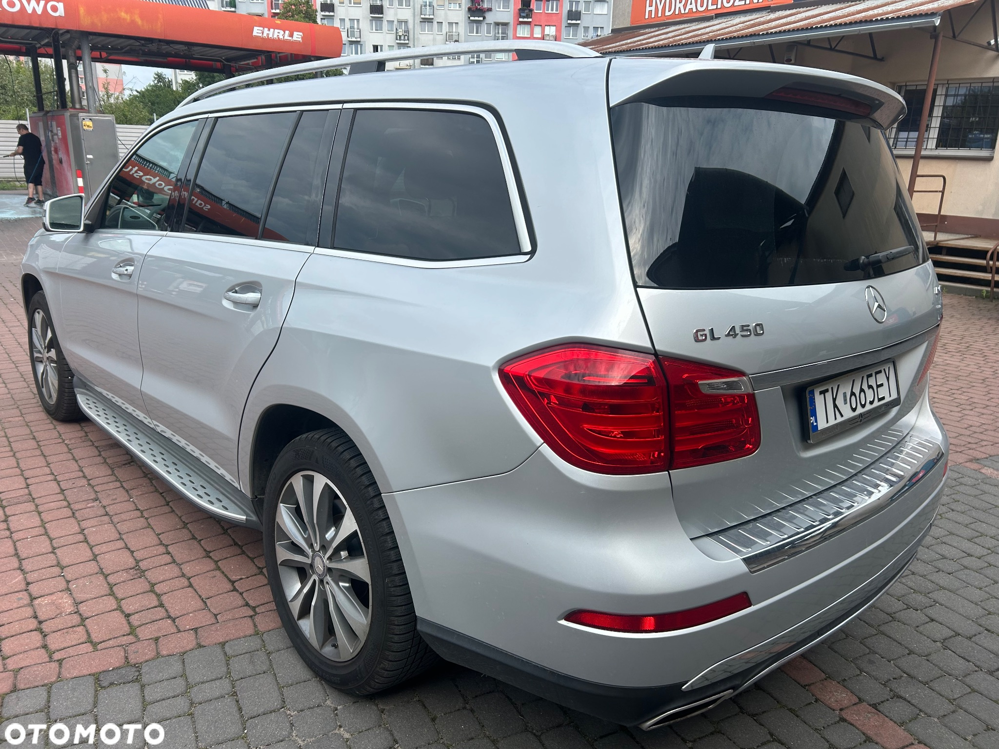 Mercedes-Benz GL 400 4Matic 7G-TRONIC - 3