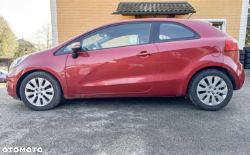 Kia Rio 1.4 CRDI Platinum Edition - 3