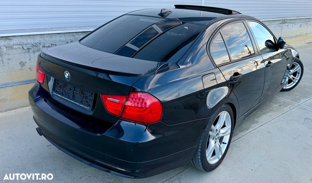 BMW Seria 3 320d DPF Aut. Edition Sport - 19