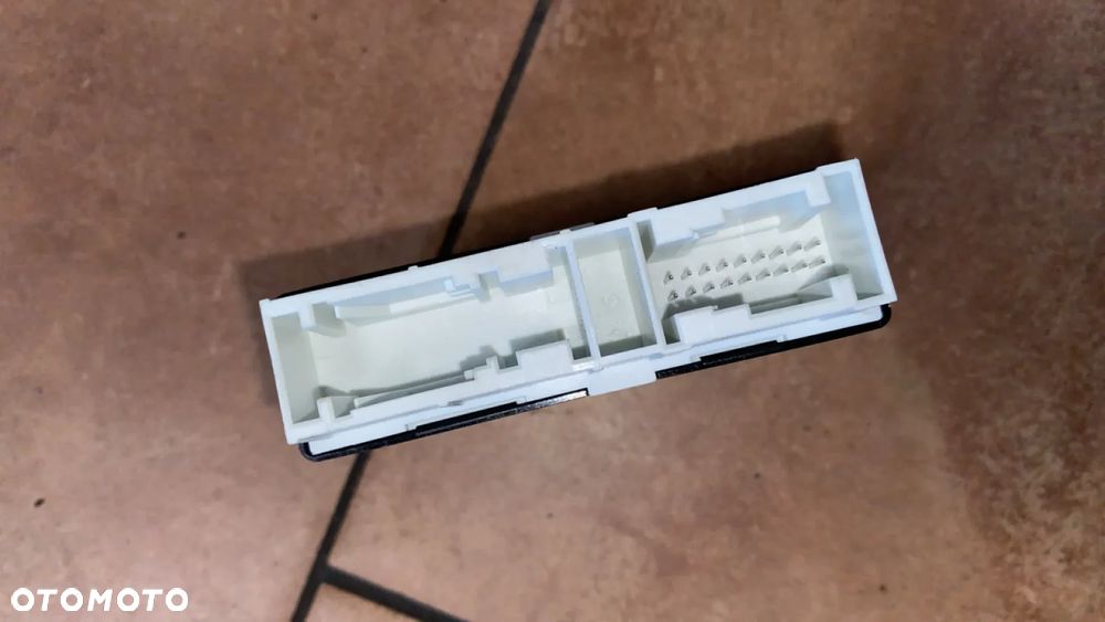 MODUŁ STEROWNIK PDC BMW F45 F46 F48 6883442 - 2