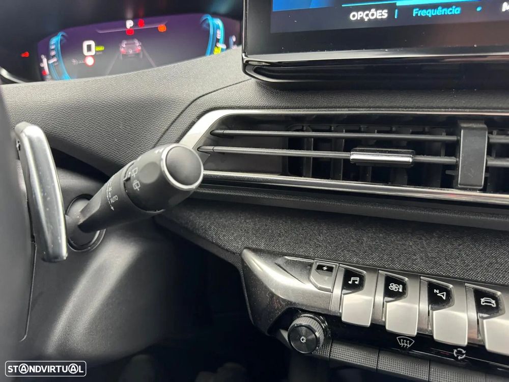 Peugeot 3008 1.6 Hybrid Allure Pack e-EAT8 - 28