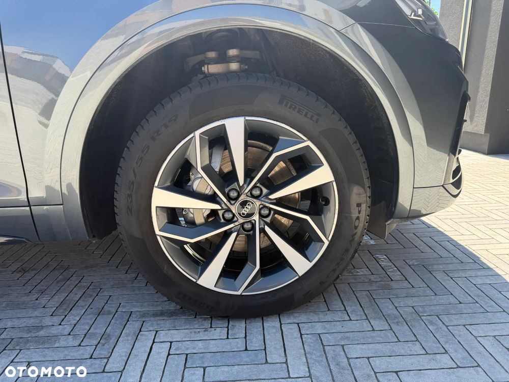 Audi Q5 Sportback - 13