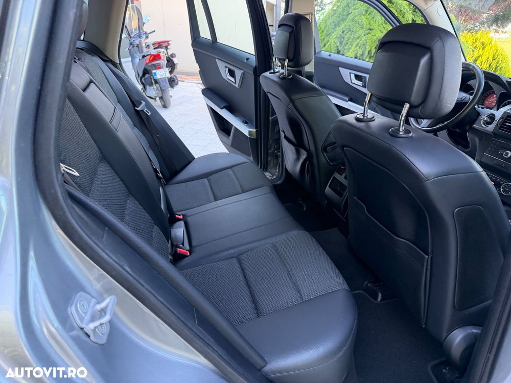 Mercedes-Benz GLK 220 CDI (BlueEFFICIENCY) - 6