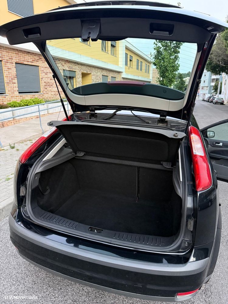 Ford Focus 1.6 TDCi Connection - 9