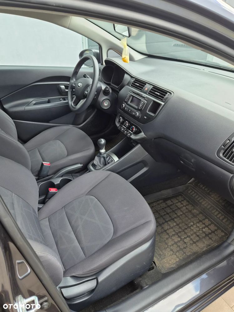 Kia Rio 1.2 M (klm) - 4