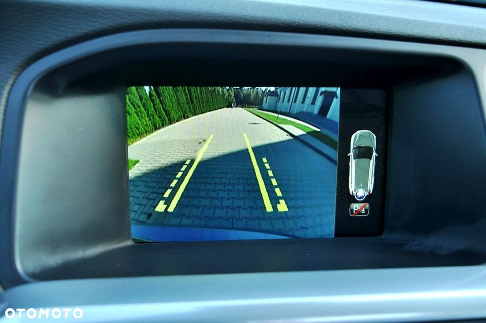 Volvo V60 D3 Drive-E Summum - 32