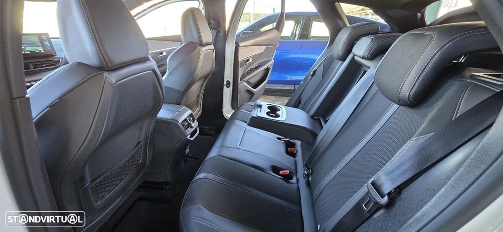 Peugeot 3008 1.6 Hybrid GT Pack e-EAT8 - 20