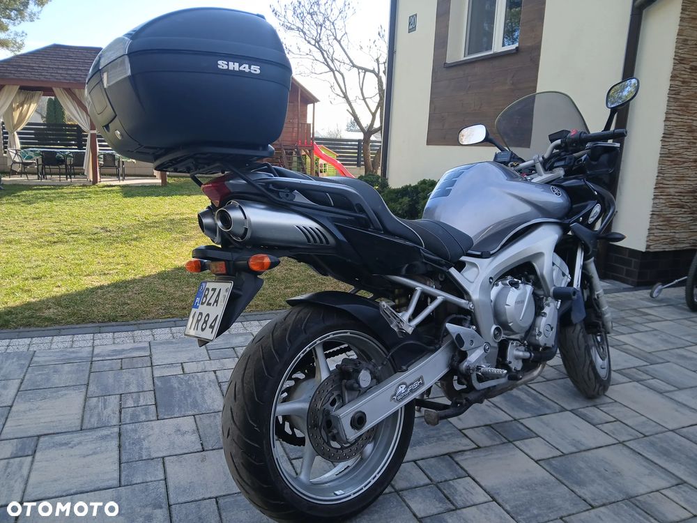 Yamaha FZ6 - 4