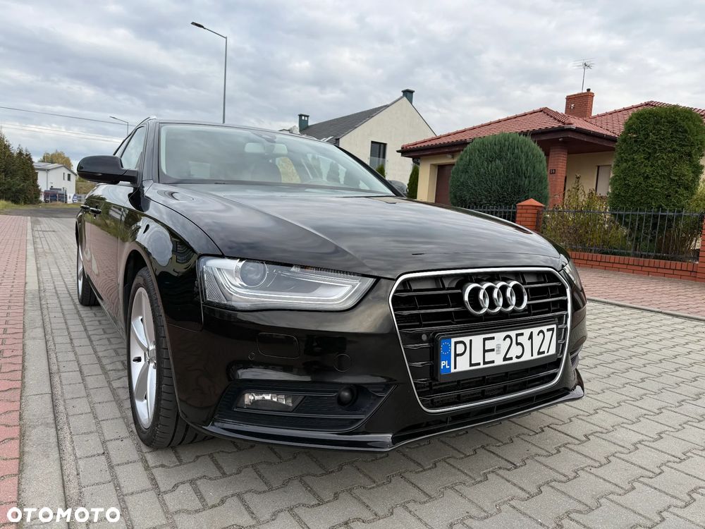 Audi A4 Avant 2.0 TDI - 10