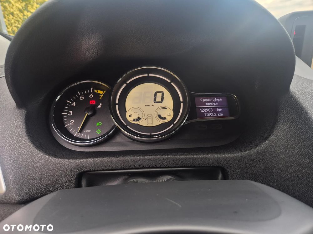 Renault Megane TCe 130 Luxe - 11
