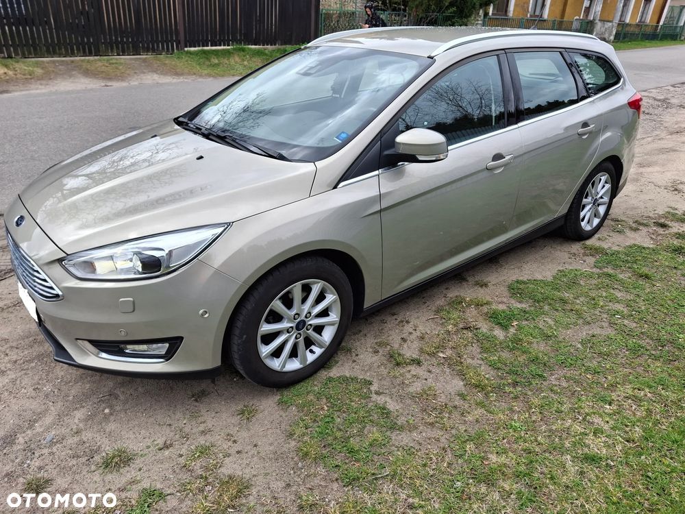 Ford Focus 1.5 TDCi Titanium - 1