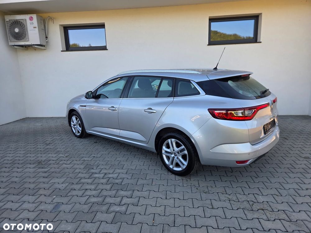 Renault Megane - 18