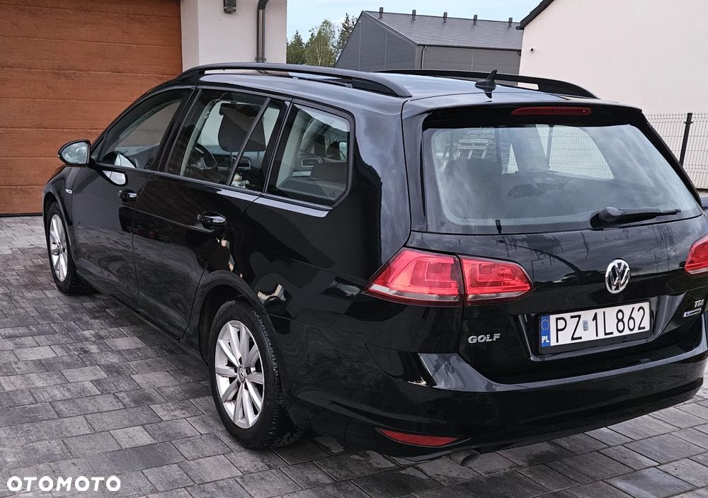 Volkswagen Golf 1.6 TDI BlueMotion Technology Lounge - 3