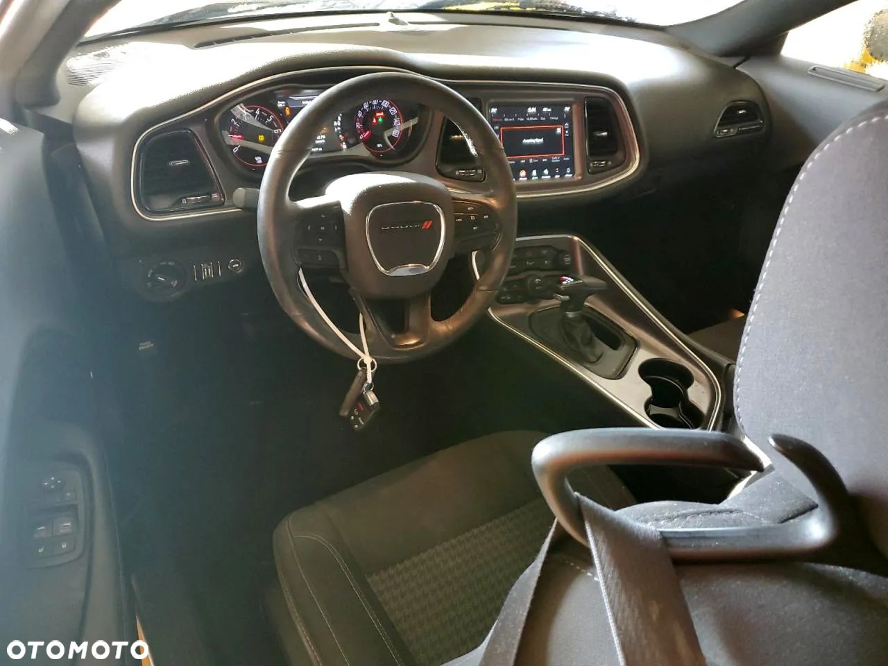 Dodge Challenger Automatik SXT Plus - 8