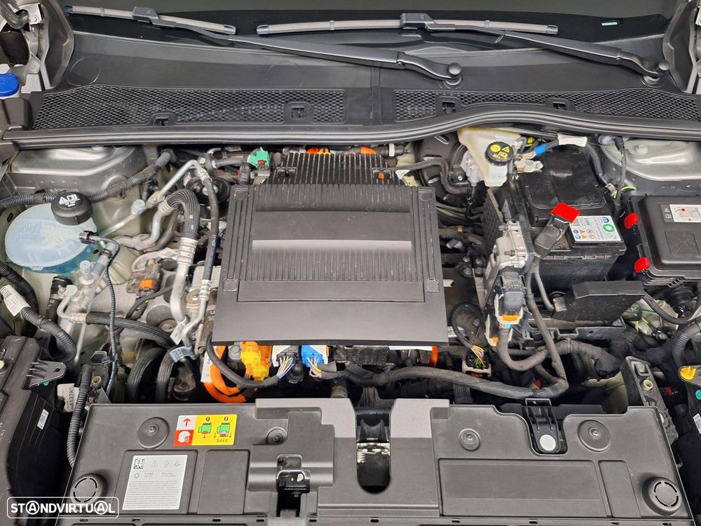 Citroën e-C4 X 54 kWh Autonomia Alargada Plus - 34