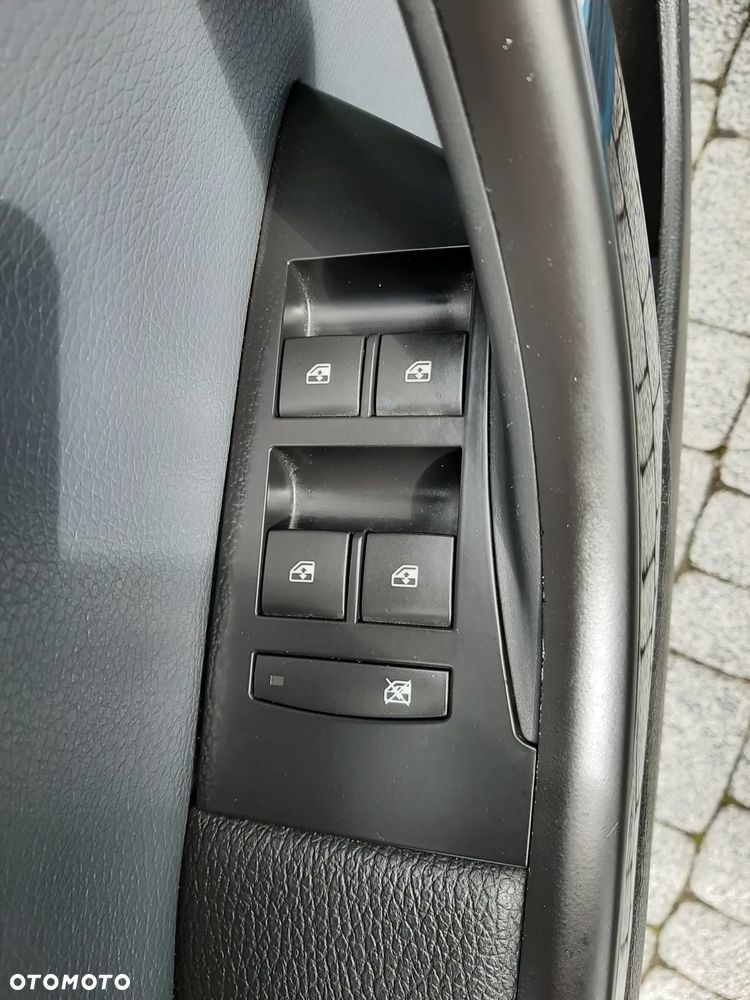 Opel Astra 1.4 Turbo Exklusiv - 22
