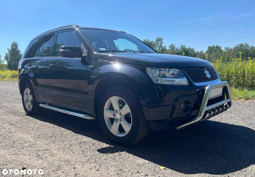 Suzuki Grand Vitara 1.9 DDiS Premium EU5 - 1