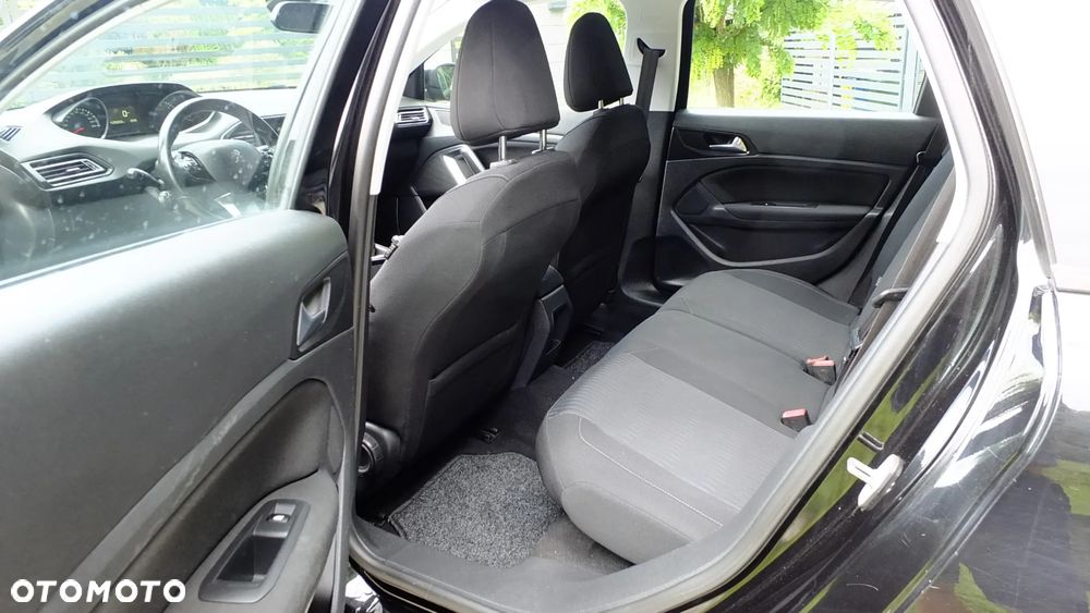 Peugeot 308 1.6 HDi Active - 15