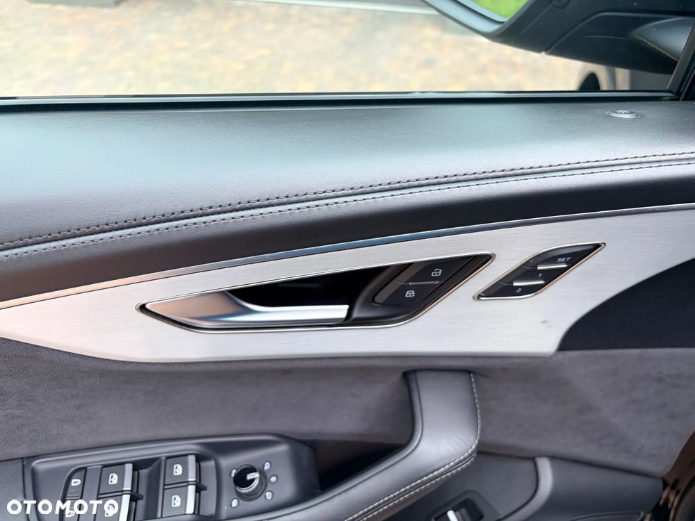 Audi Q8 50 TDI mHEV Quattro Black Edition Tiptronic - 22
