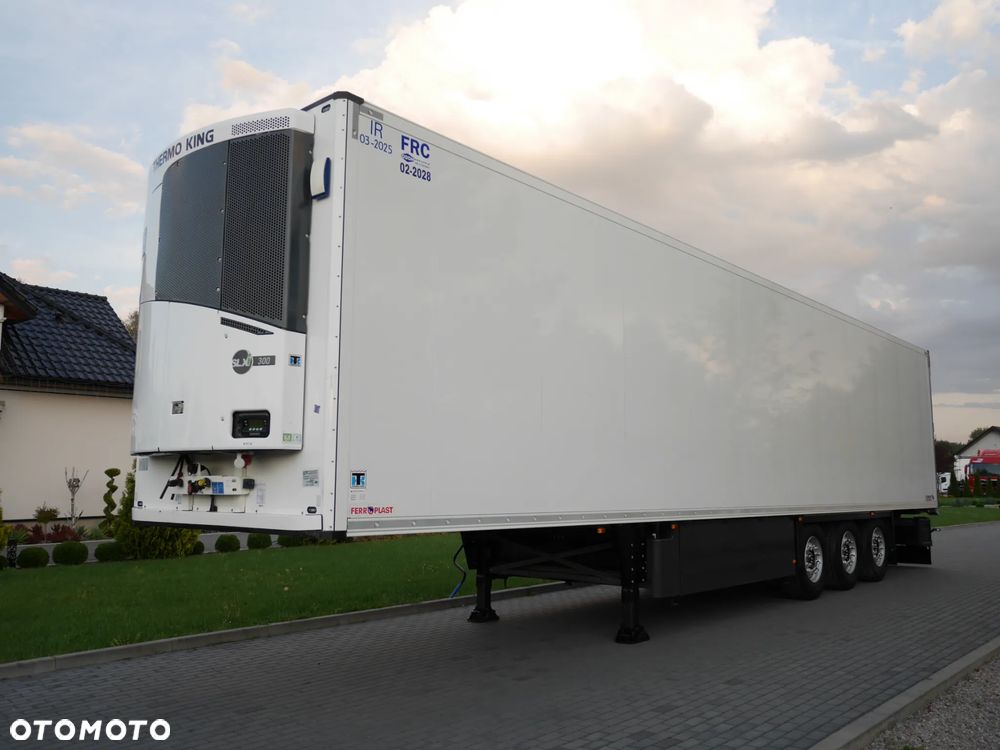 Volvo FH 500KM STANDARD + SCHMITZ THERMO KING - 13