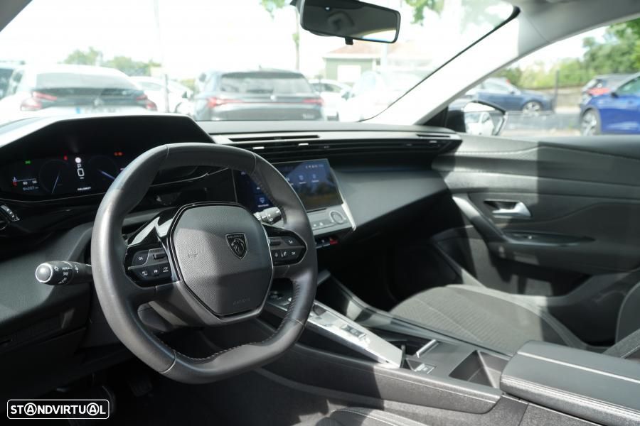 Peugeot 308 PureTech 130 EAT8 Active Pack - 8