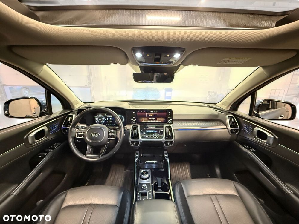Kia Sorento 1.6 T-GDI HEV XL 7os - 33