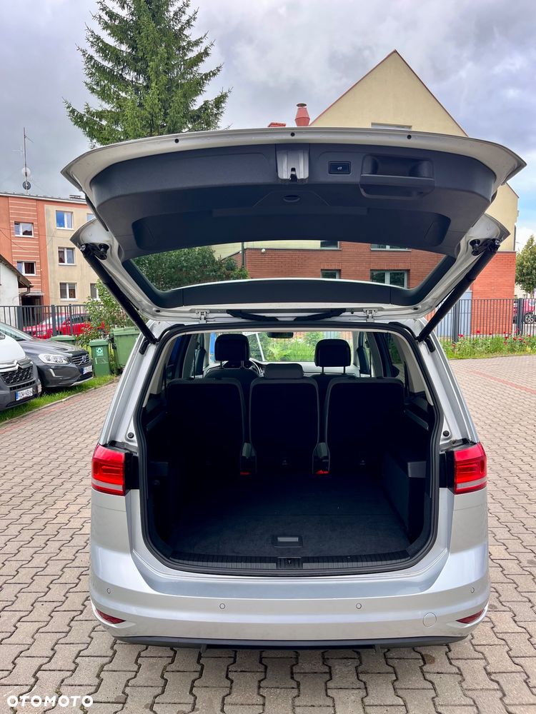 Volkswagen Touran 1.6 TDI SCR (BlueMotion Technology) SOUND - 10