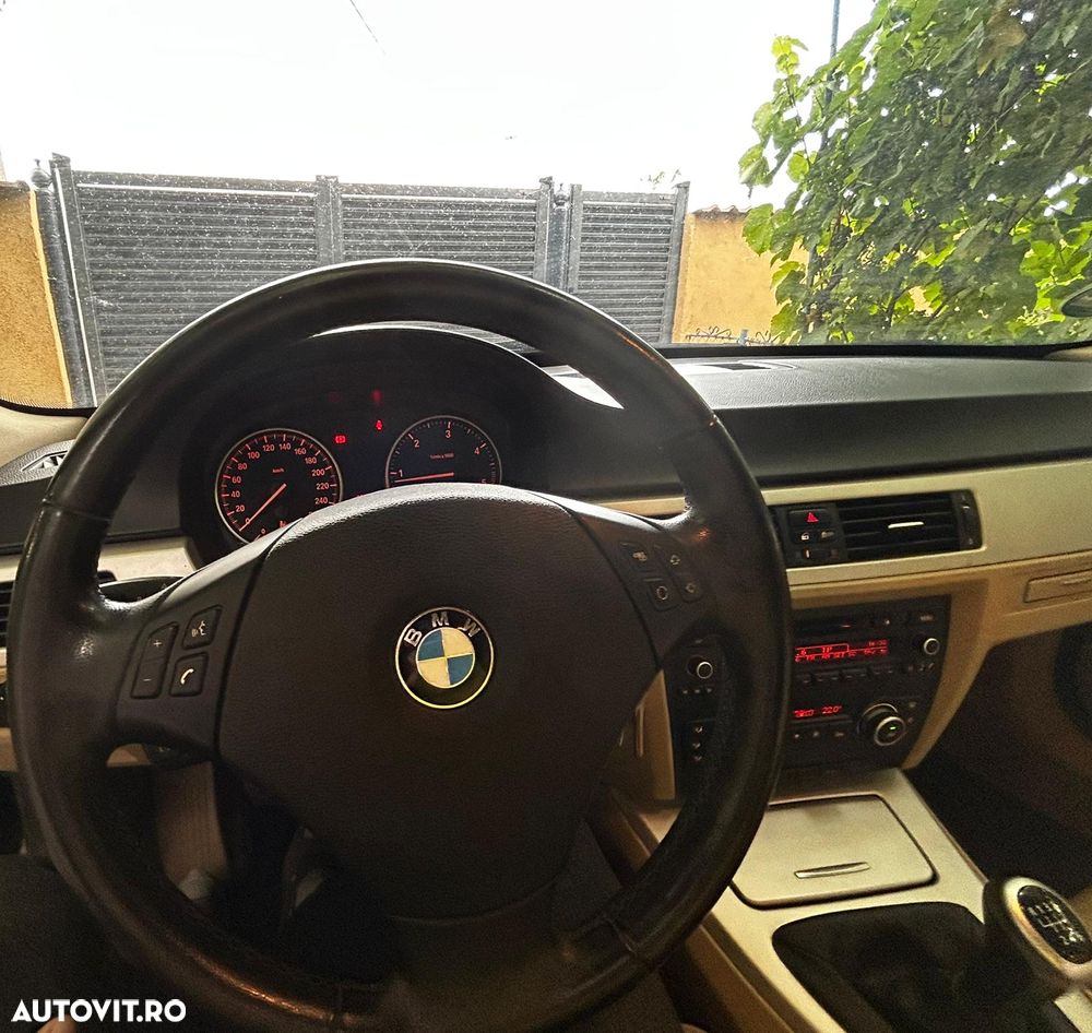 BMW Seria 3 316d - 2