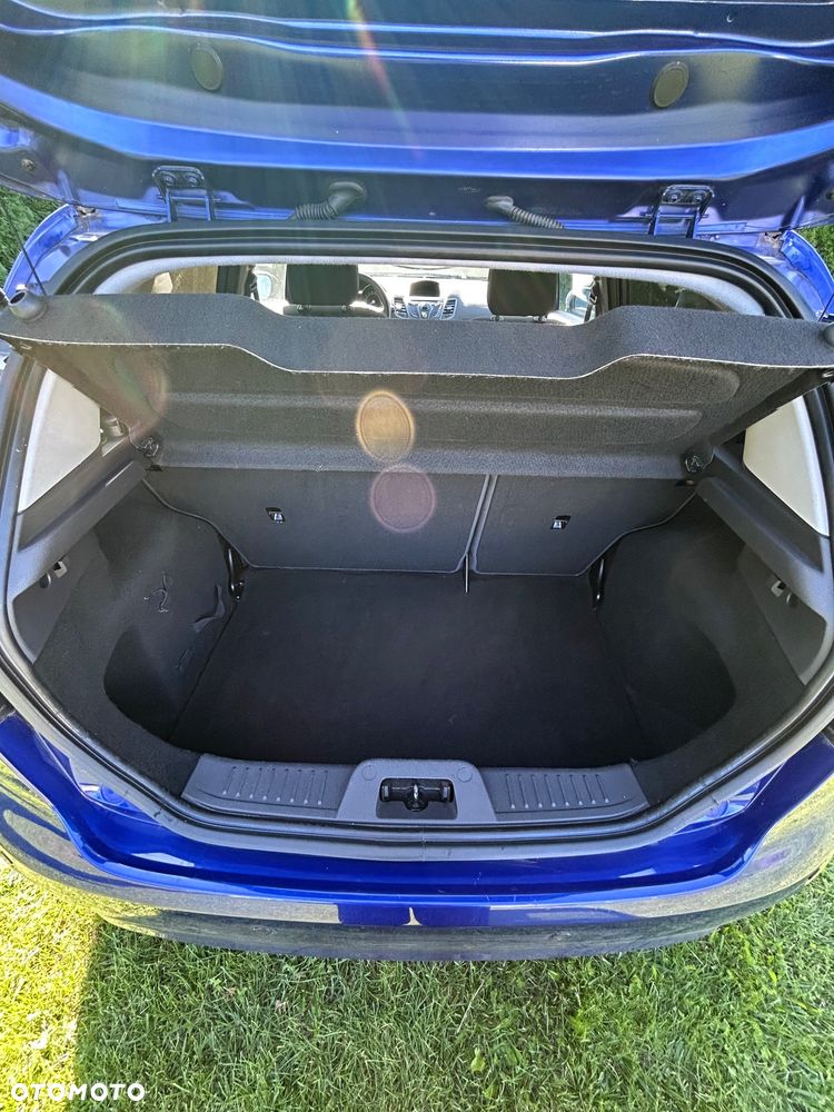 Ford Fiesta - 6
