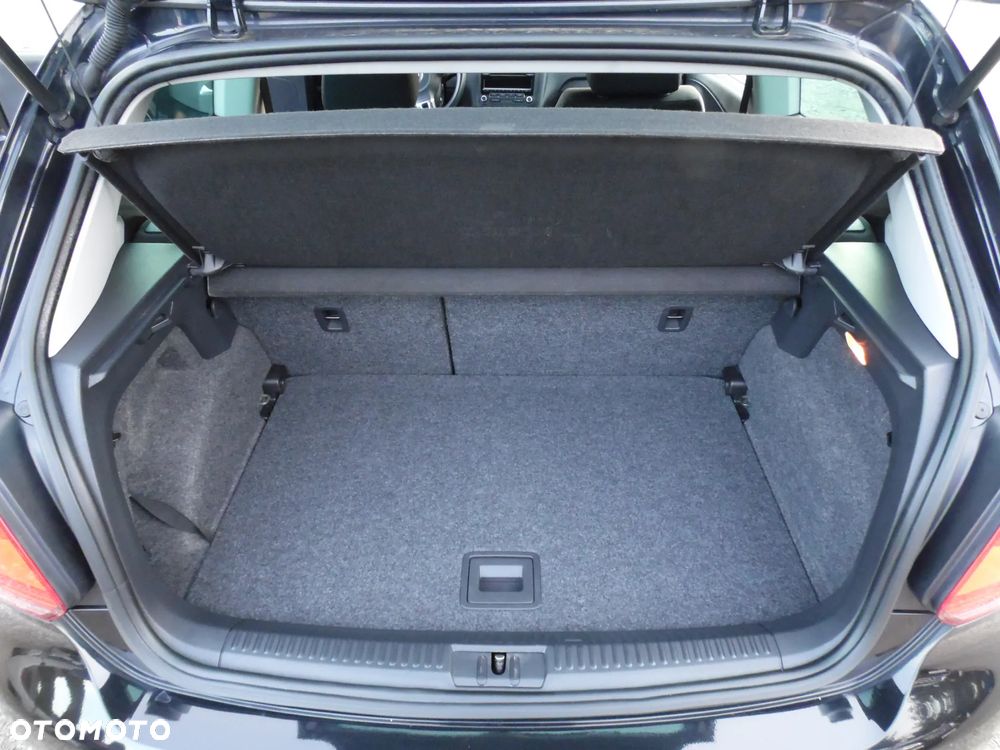 Volkswagen Polo 1.4 16V Highline DSG - 10