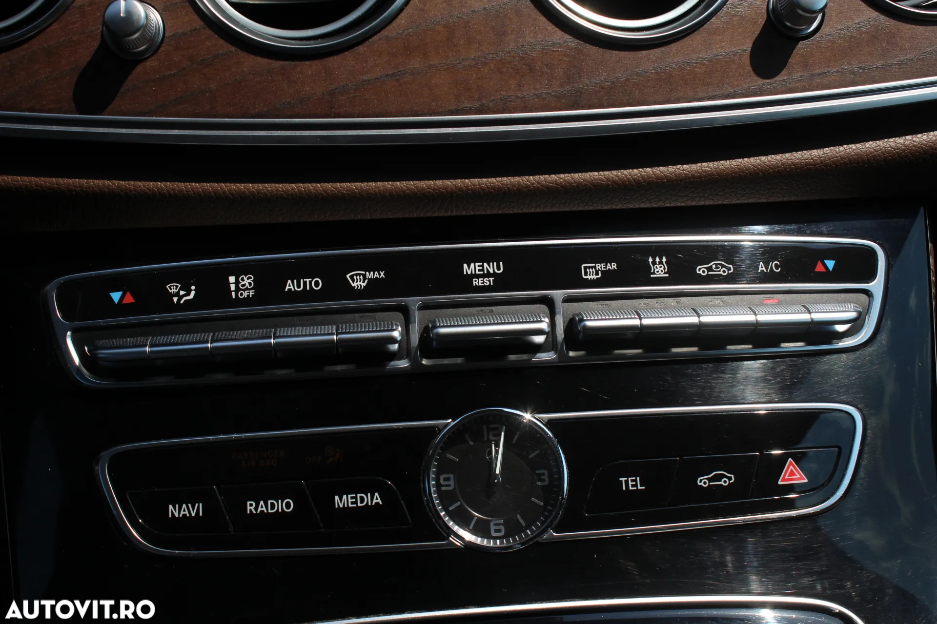Mercedes-Benz E 220 d 9G-TRONIC Exclusive - 6