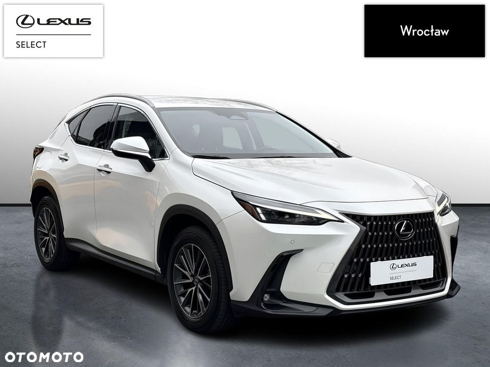 Lexus NX - 7