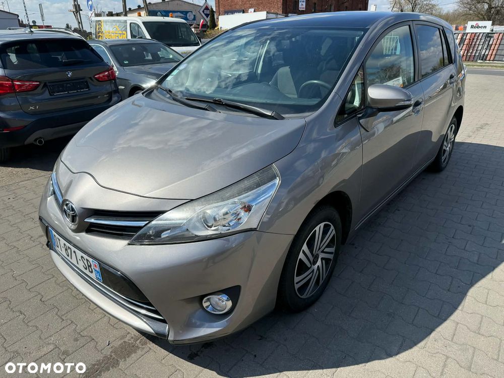 Toyota Verso 1.6 5-Sitzer Edition-S - 6