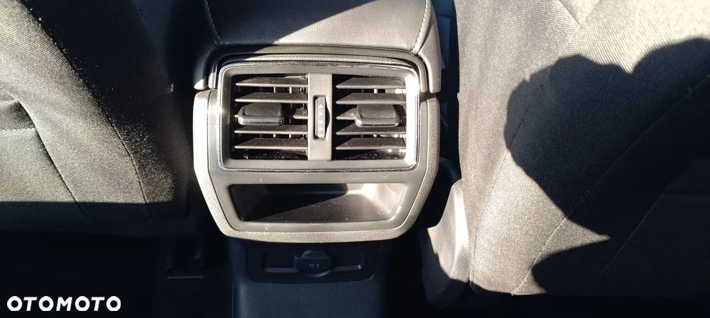 Skoda Karoq 1.5 TSI ACT DSG Style - 8