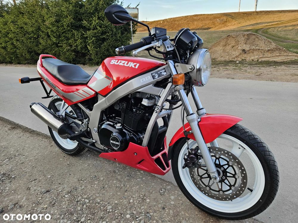 Suzuki GS - 2