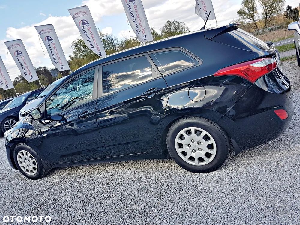 Hyundai i30 i30cw 1.6 Trend - 6