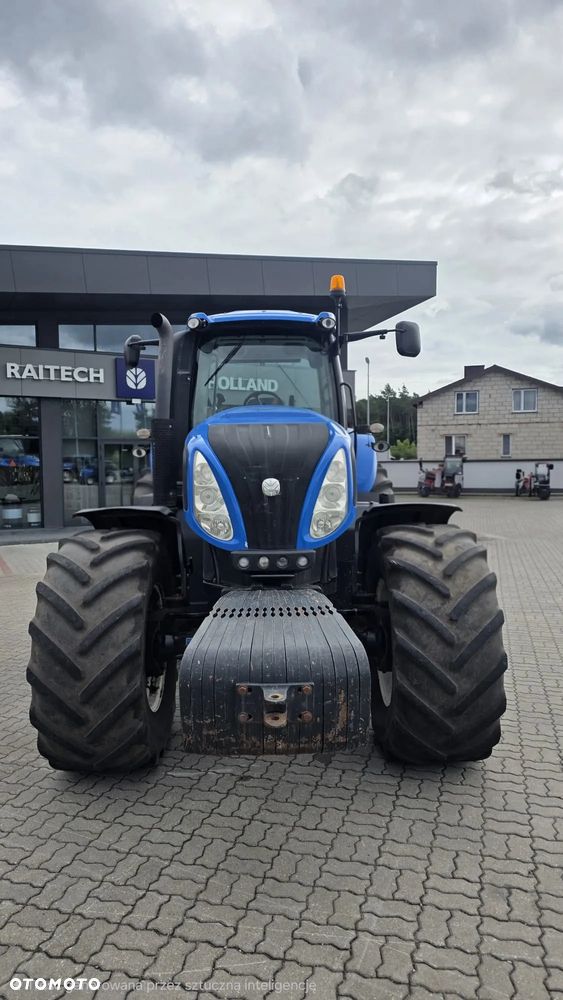New Holland T8.300 - 7