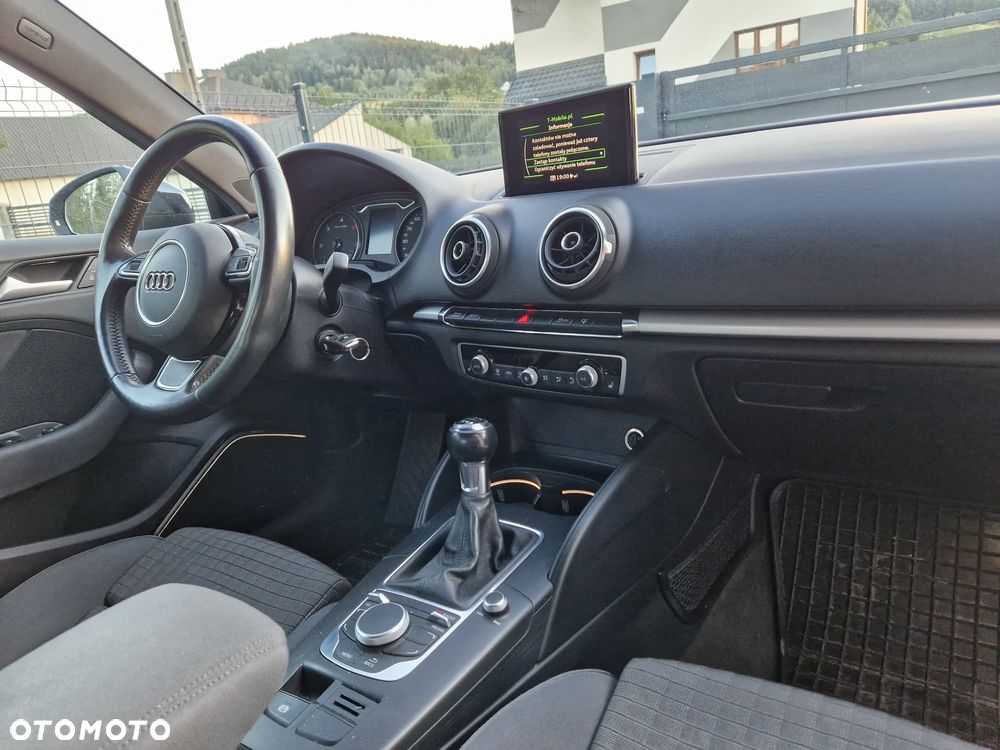 Audi A3 Sportback 2.0 TDI Attraction - 11
