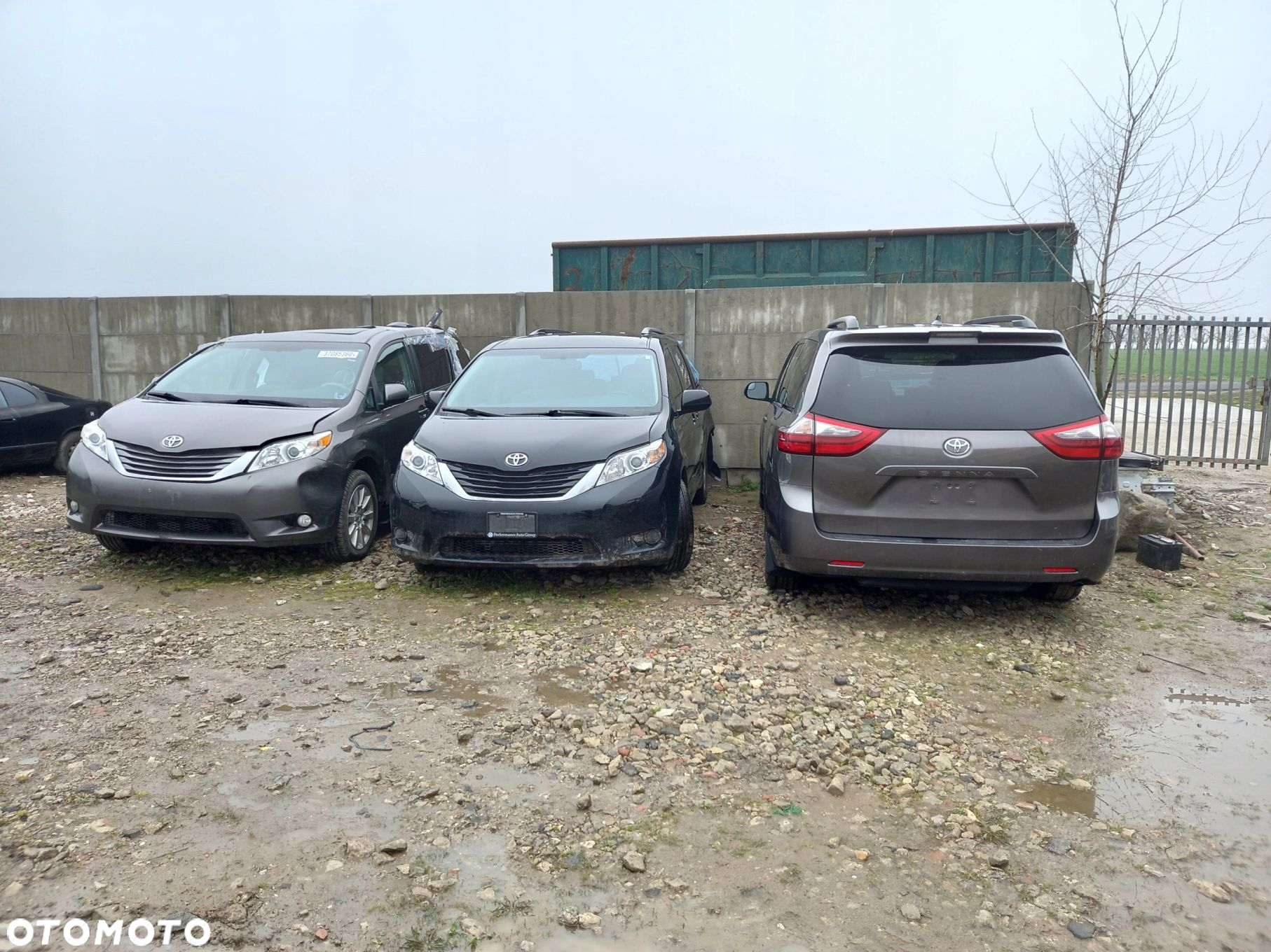 TOYOTA SIENNA ćwiartka słupek próg prawy 11-20 - 9