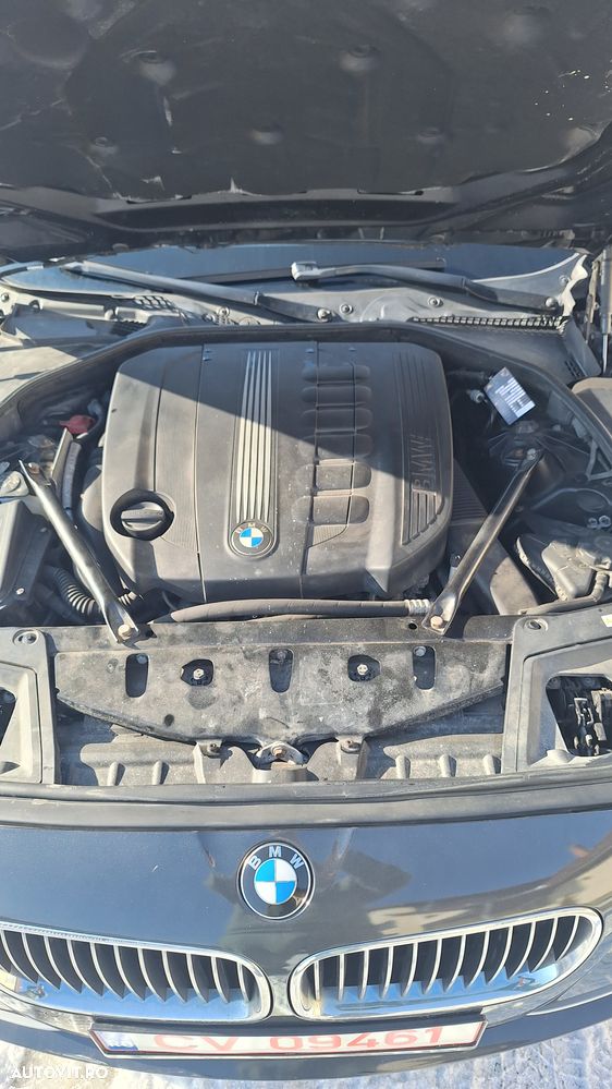 BMW Seria 5 530d Aut. - 14