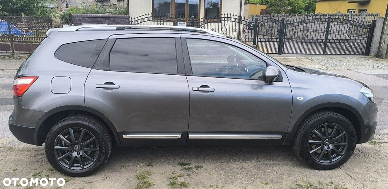 Nissan Qashqai+2 - 5