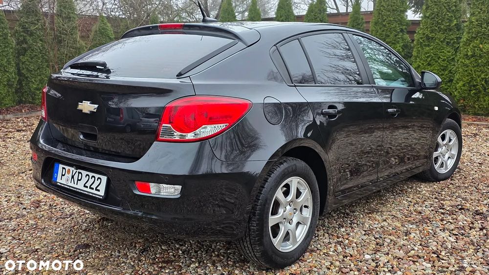 Chevrolet Cruze - 13
