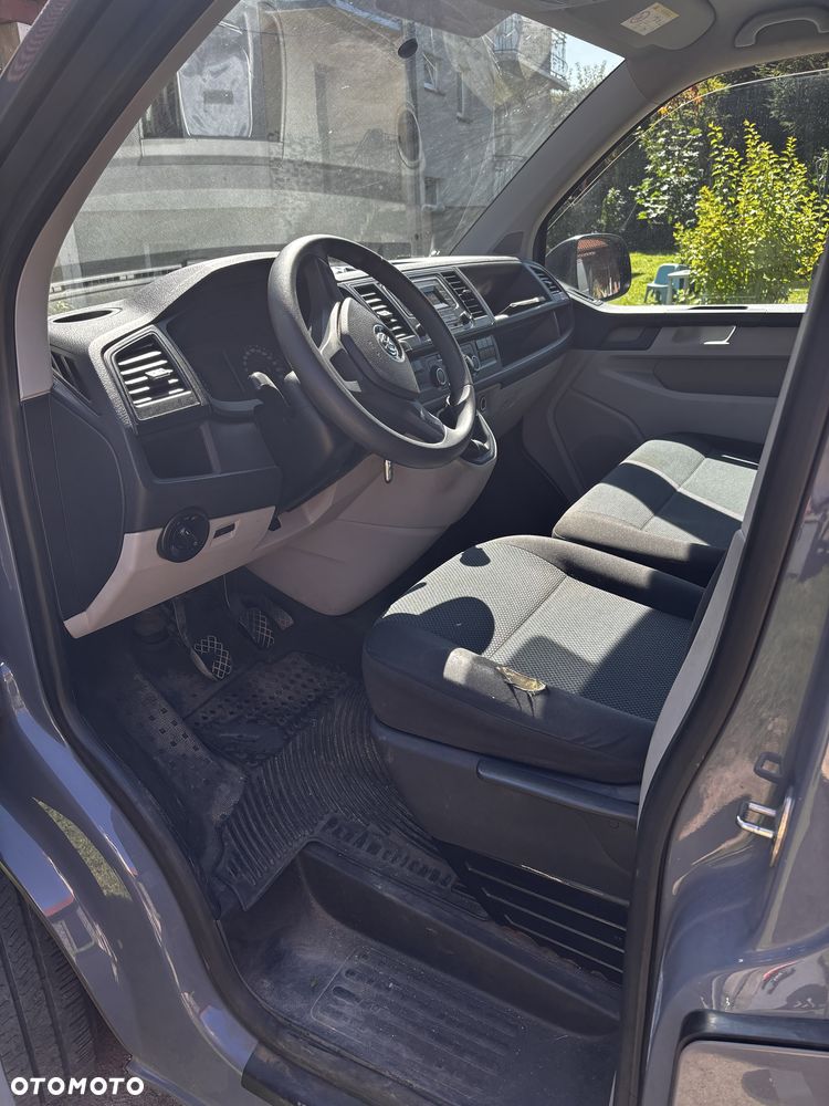 Volkswagen Transporter - 5