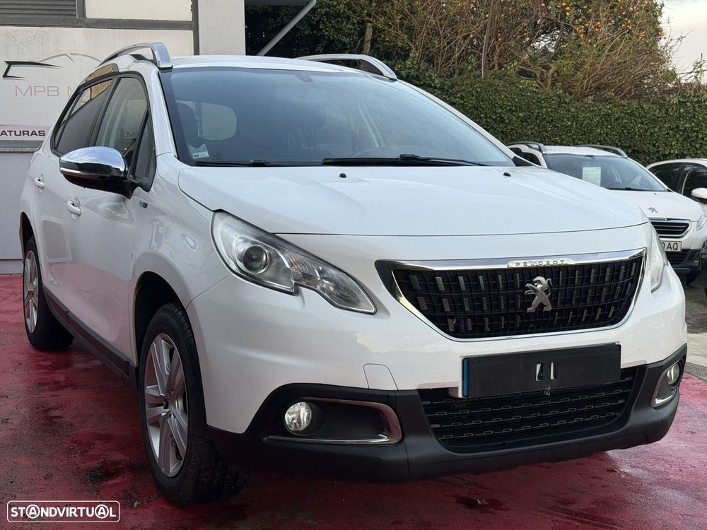 Peugeot 2008 1.2 PureTech Style - 3